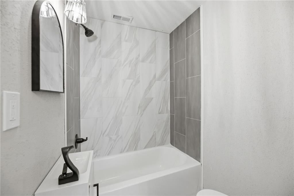 733 S Pecan Street — photo 15