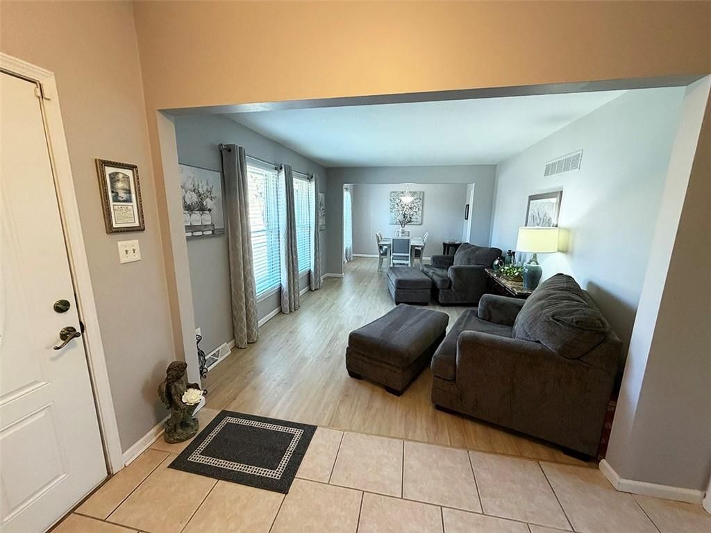 1608 SW 21st Street — photo 7