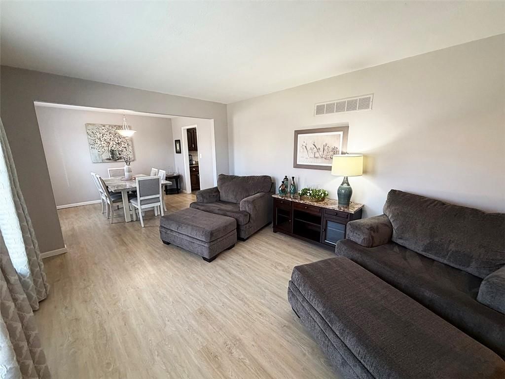 1608 SW 21st Street — photo 9