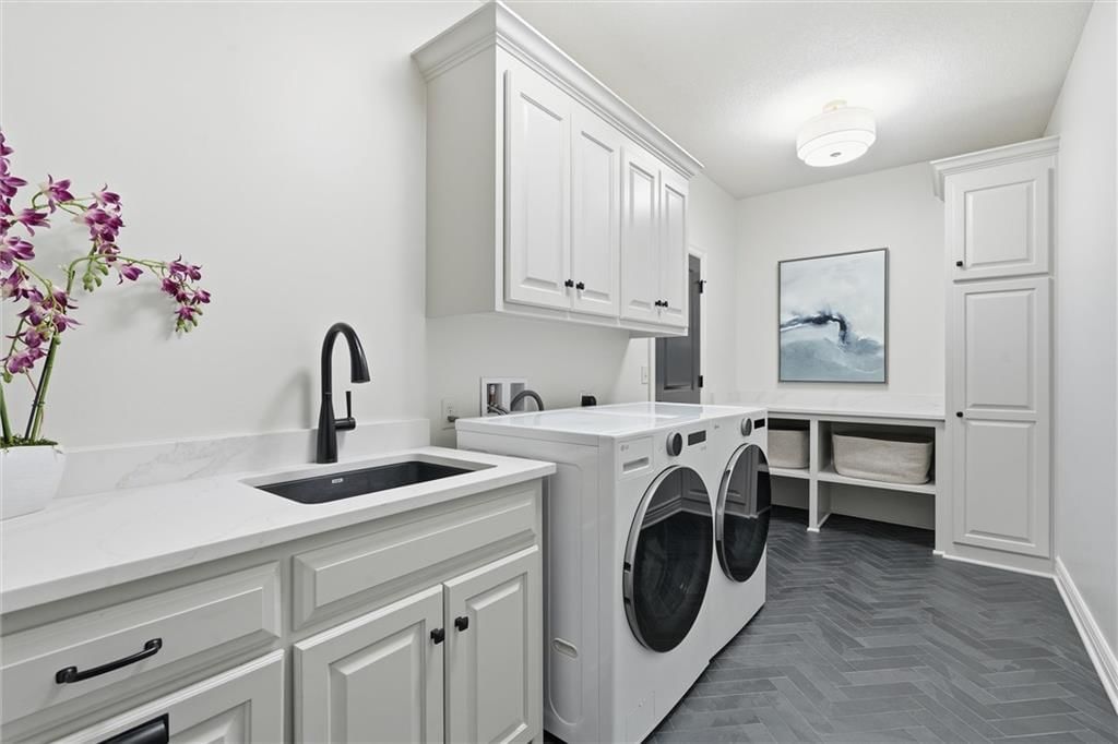 12207 W 164th Terrace — photo 29