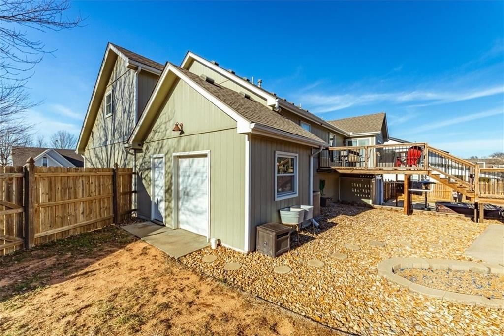 4505 NE Webster Drive — photo 41