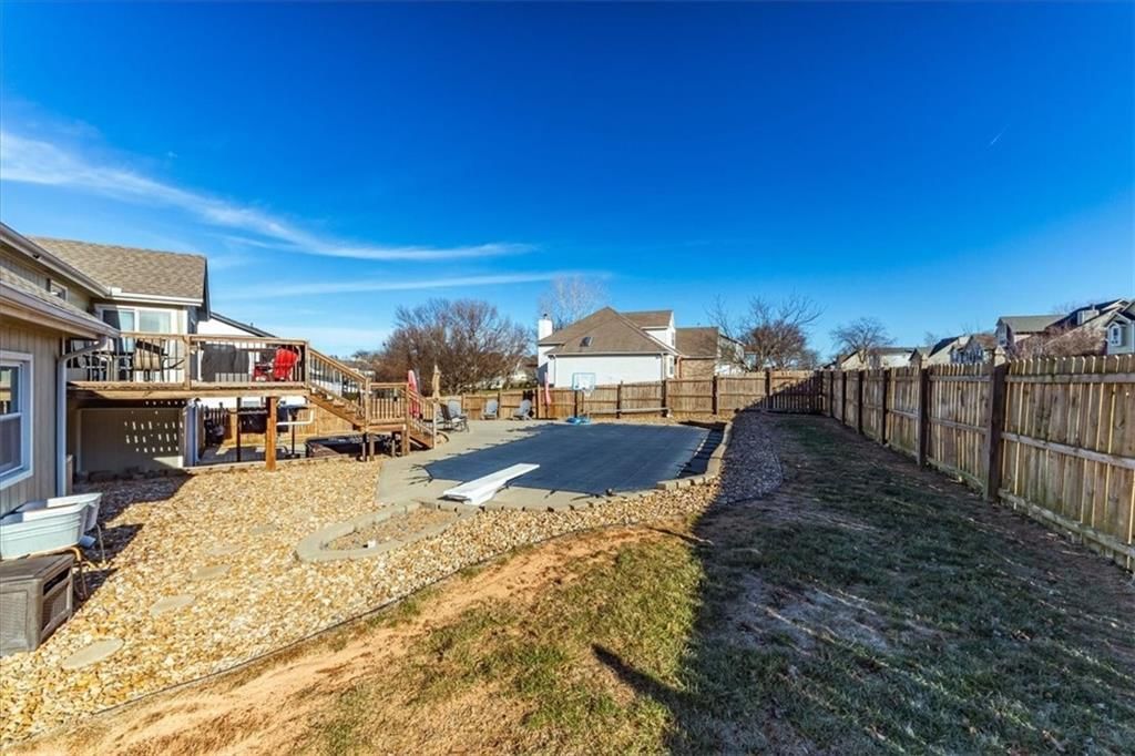 4505 NE Webster Drive — photo 43
