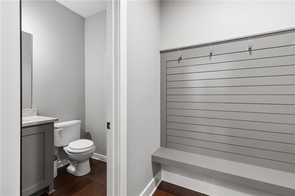 1202 Rich Boulevard — photo 19