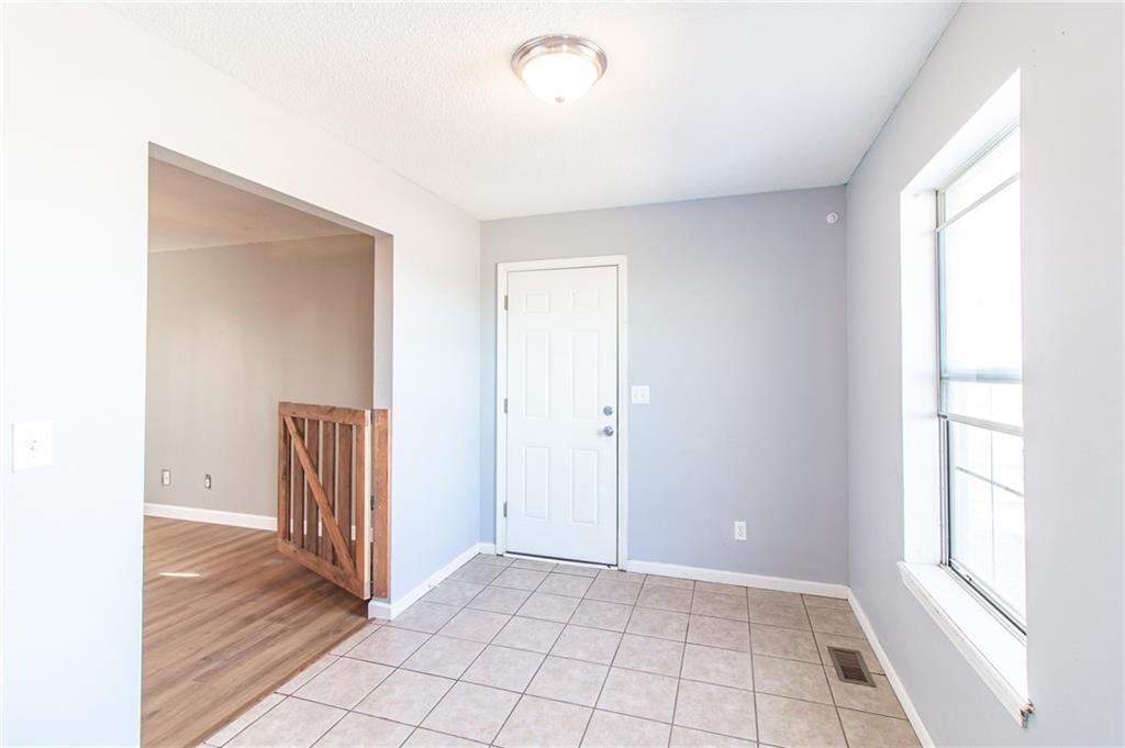 608 NW 8th Street — photo 7