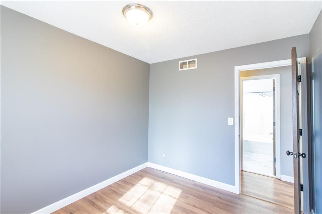 608 NW 8th Street — photo 12