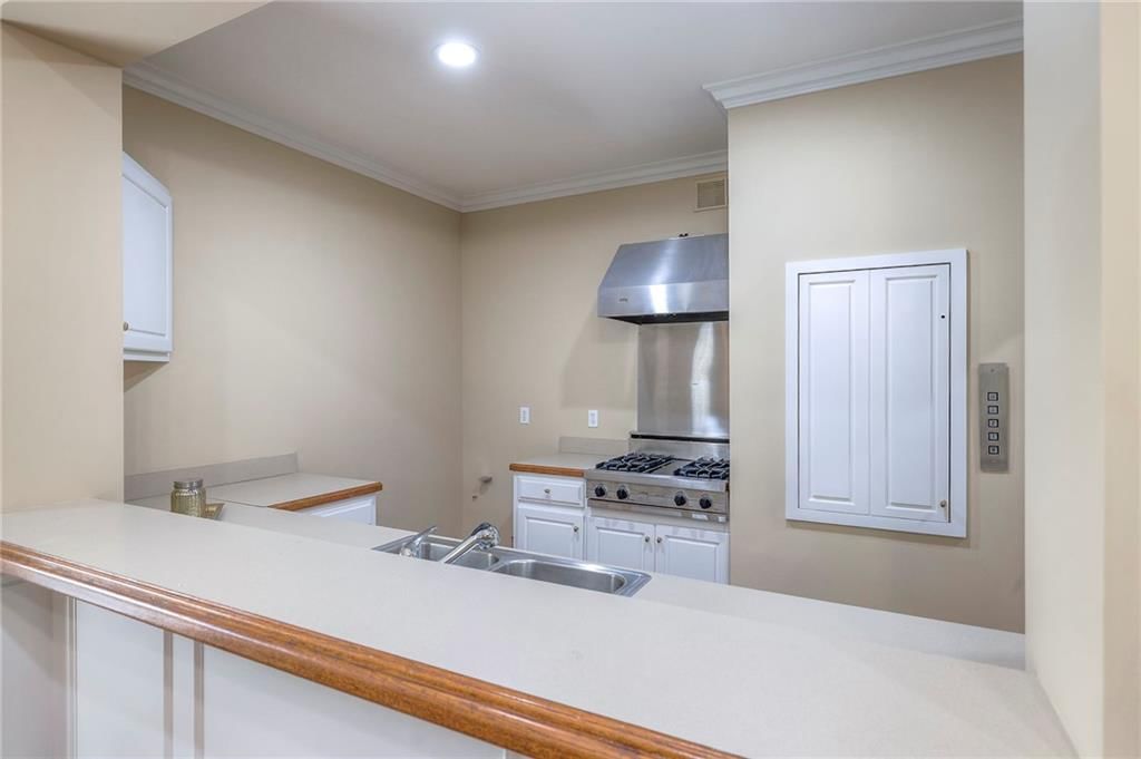 3109 W 118th Street — photo 31