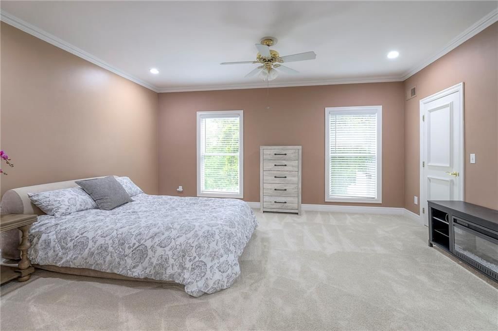 3109 W 118th Street — photo 35