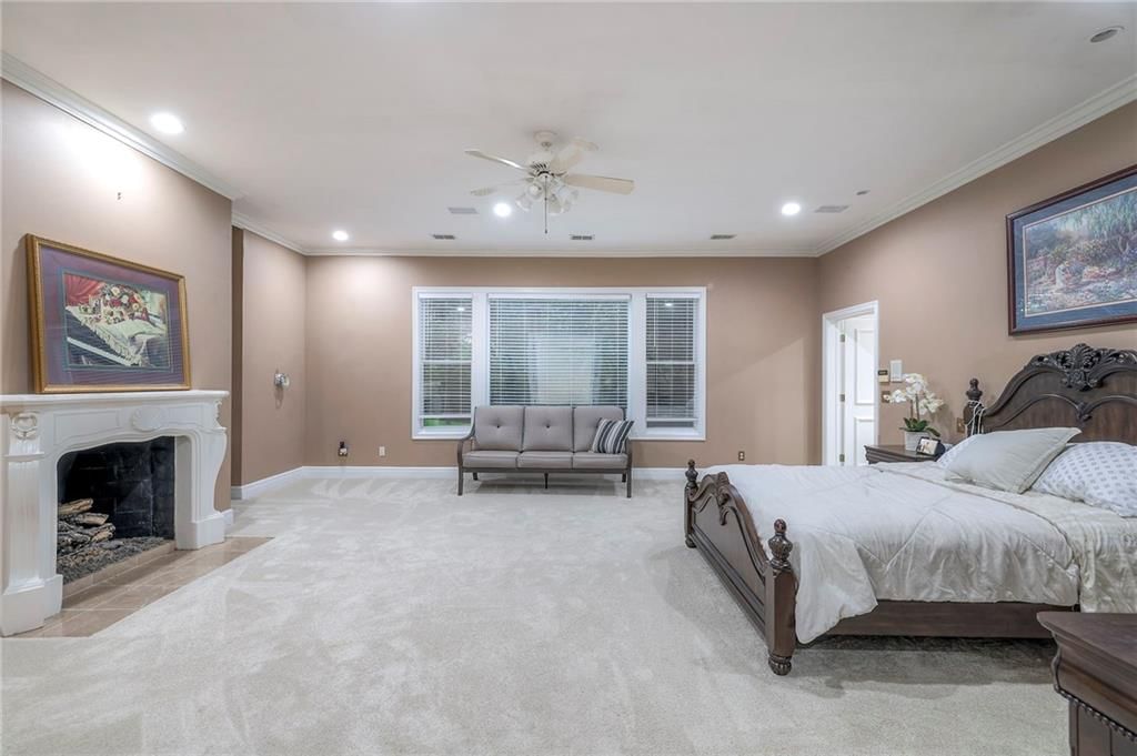 3109 W 118th Street — photo 41