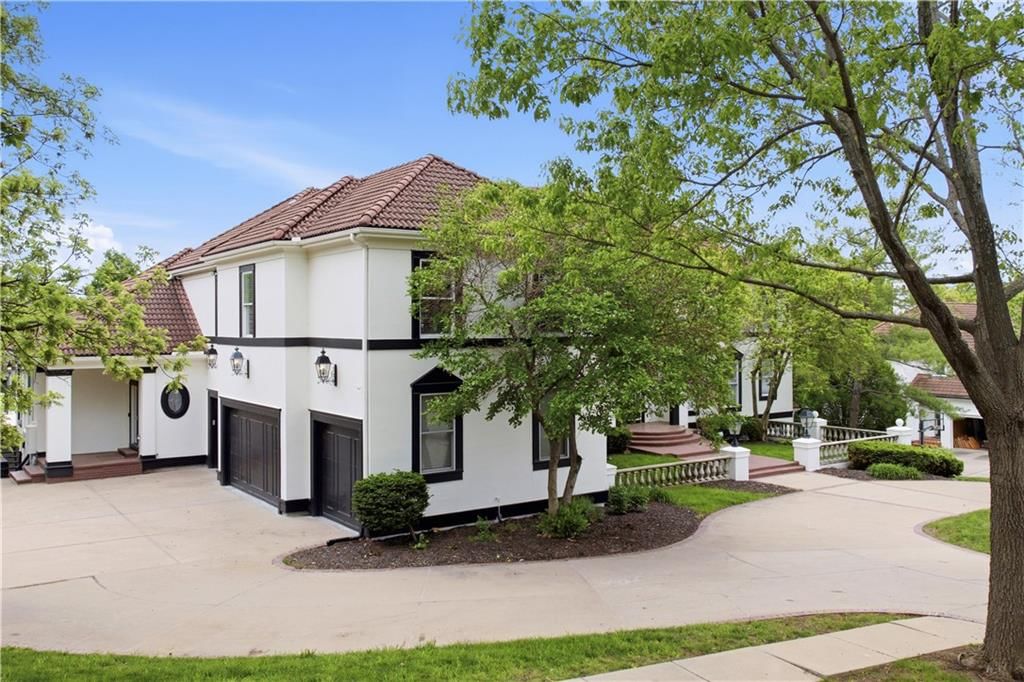 3109 W 118th Street — photo 51