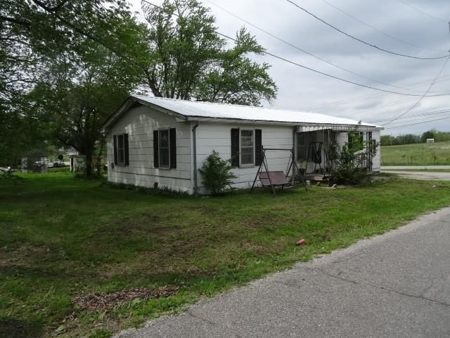 510 N West Street — photo 1