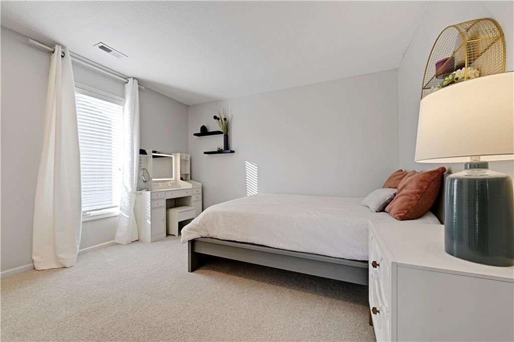 15904 W 161st Terrace — photo 32