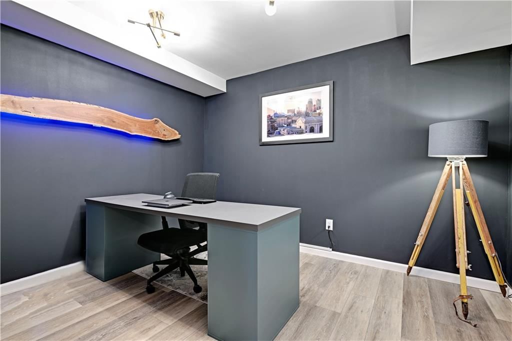 15904 W 161st Terrace — photo 38