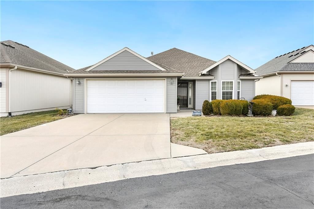 505 NW Durango Court, Blue Springs, MO