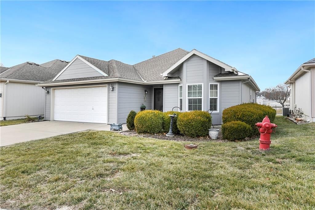 505 NW Durango Court — photo 3