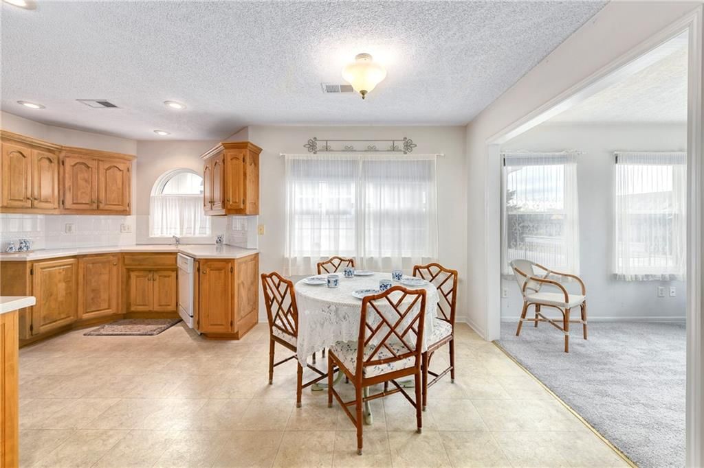 505 NW Durango Court — photo 11