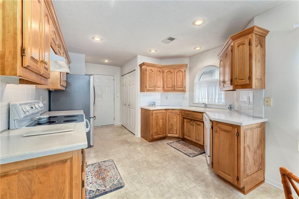 505 NW Durango Court — photo 14