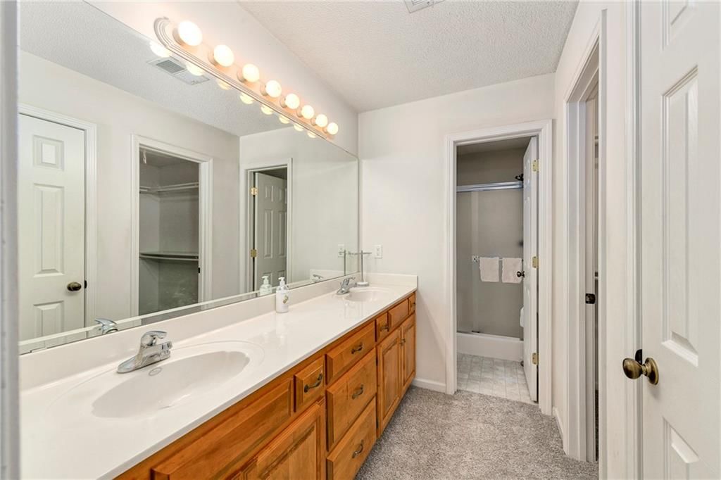 505 NW Durango Court — photo 29