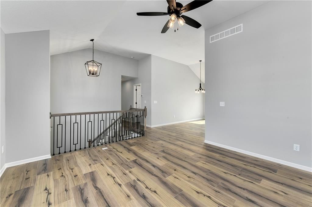2224 Pemberton Drive — photo 7