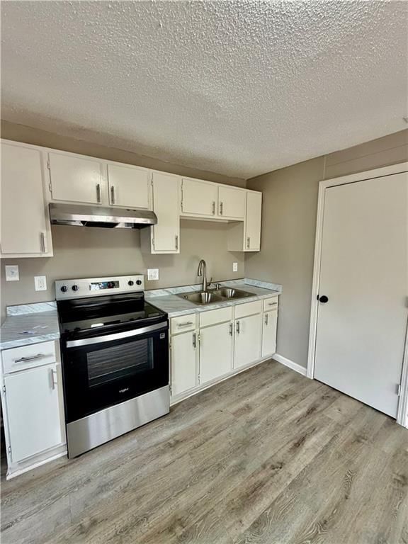 8416 Greenwood Road — photo 5