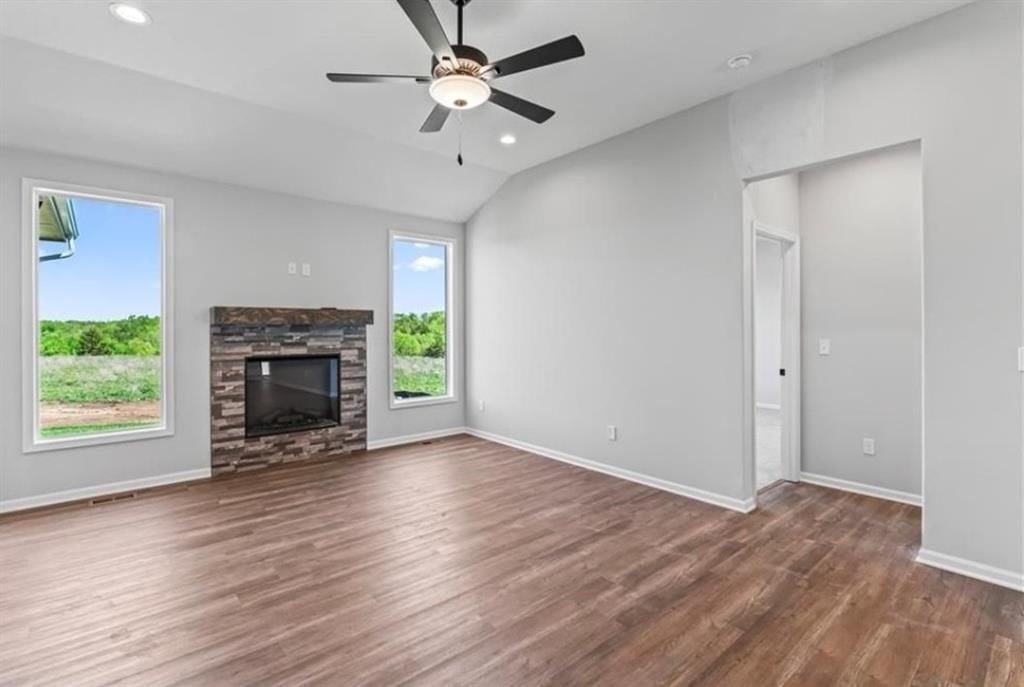 501 Callie Road — photo 4