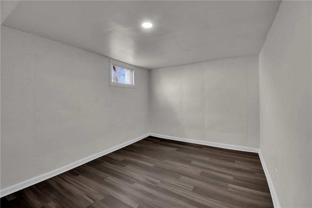 1419 W Scott Place — photo 21