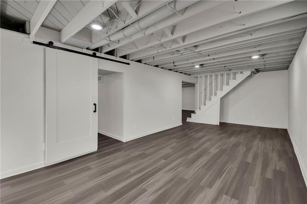 1419 W Scott Place — photo 23