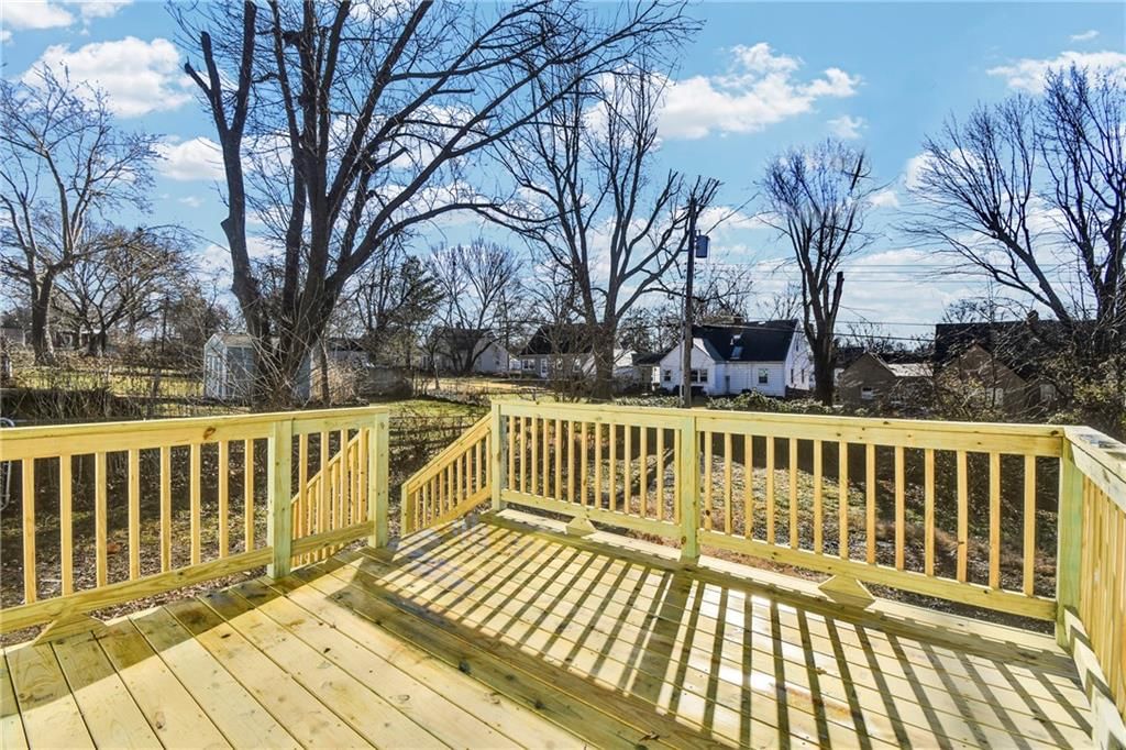 1419 W Scott Place — photo 29