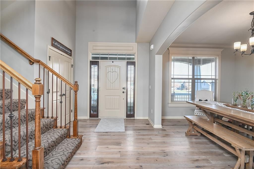 25101 W 83RD Terrace — photo 5