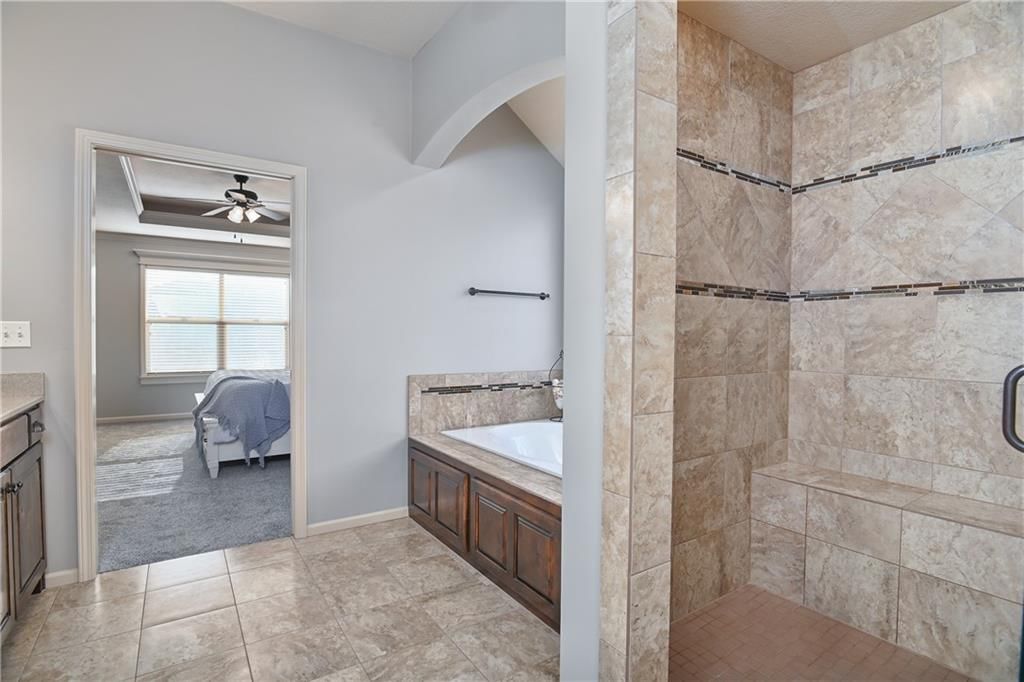 25101 W 83RD Terrace — photo 33