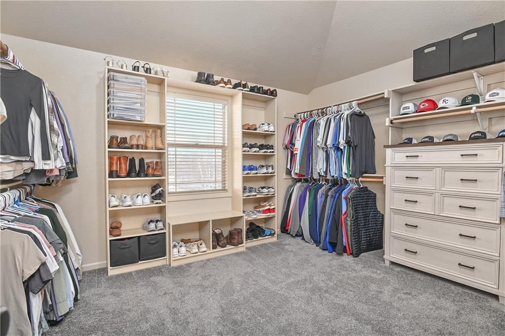 25101 W 83RD Terrace — photo 35