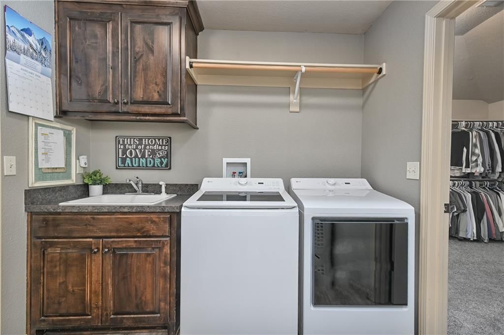 25101 W 83RD Terrace — photo 38