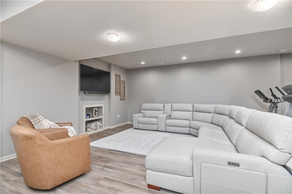 25101 W 83RD Terrace — photo 50