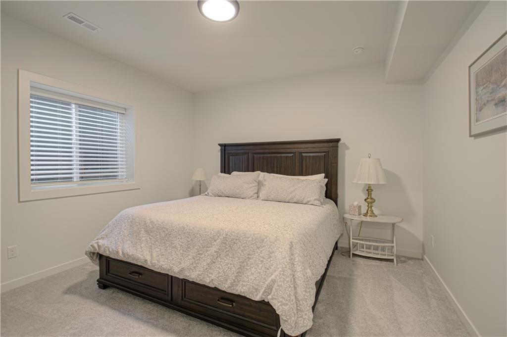 8129 N Farley Avenue — photo 35