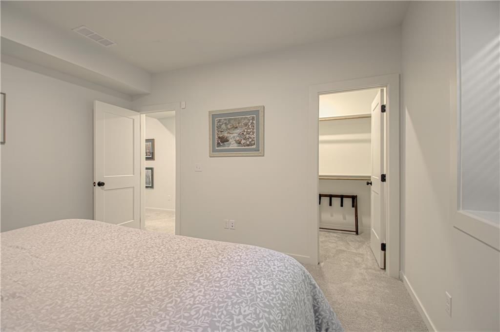 8129 N Farley Avenue — photo 36