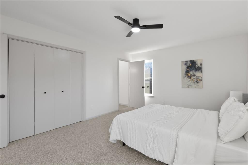 719 SE London Way — photo 22