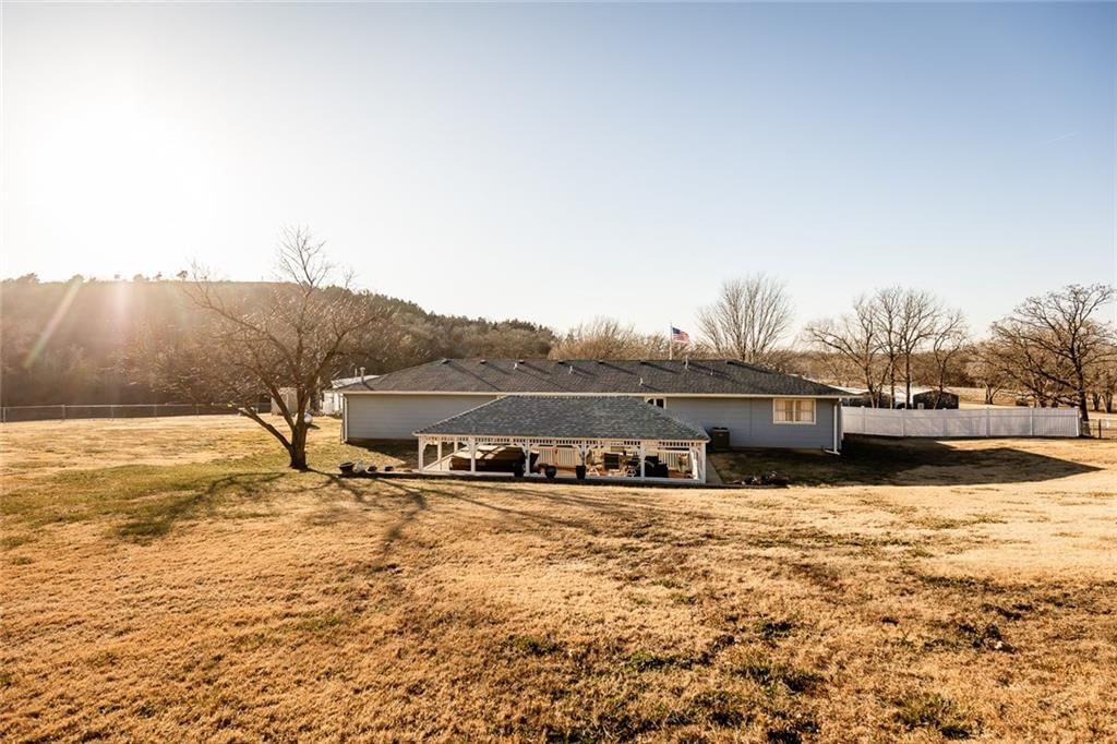 12344 Kennel Drive — photo 14