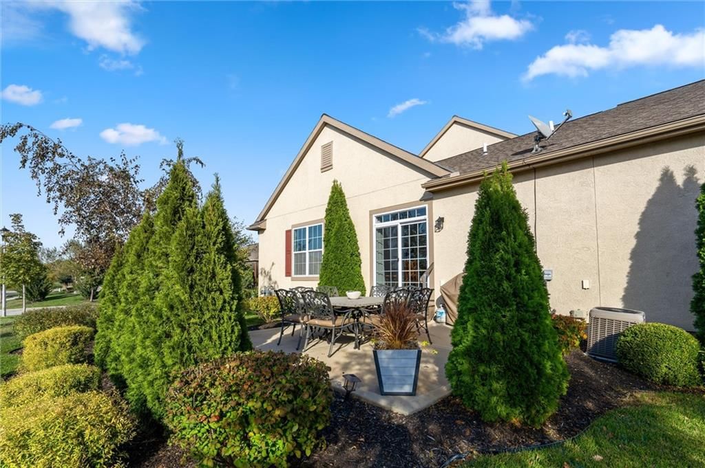 21366 W 117th Terrace, Olathe, KS