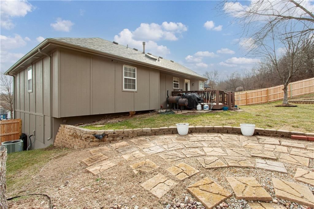 1220 SW Dakota Star Court — photo 7