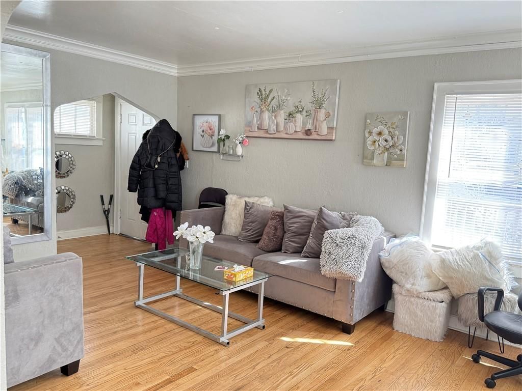 2606 Drury Avenue — photo 2
