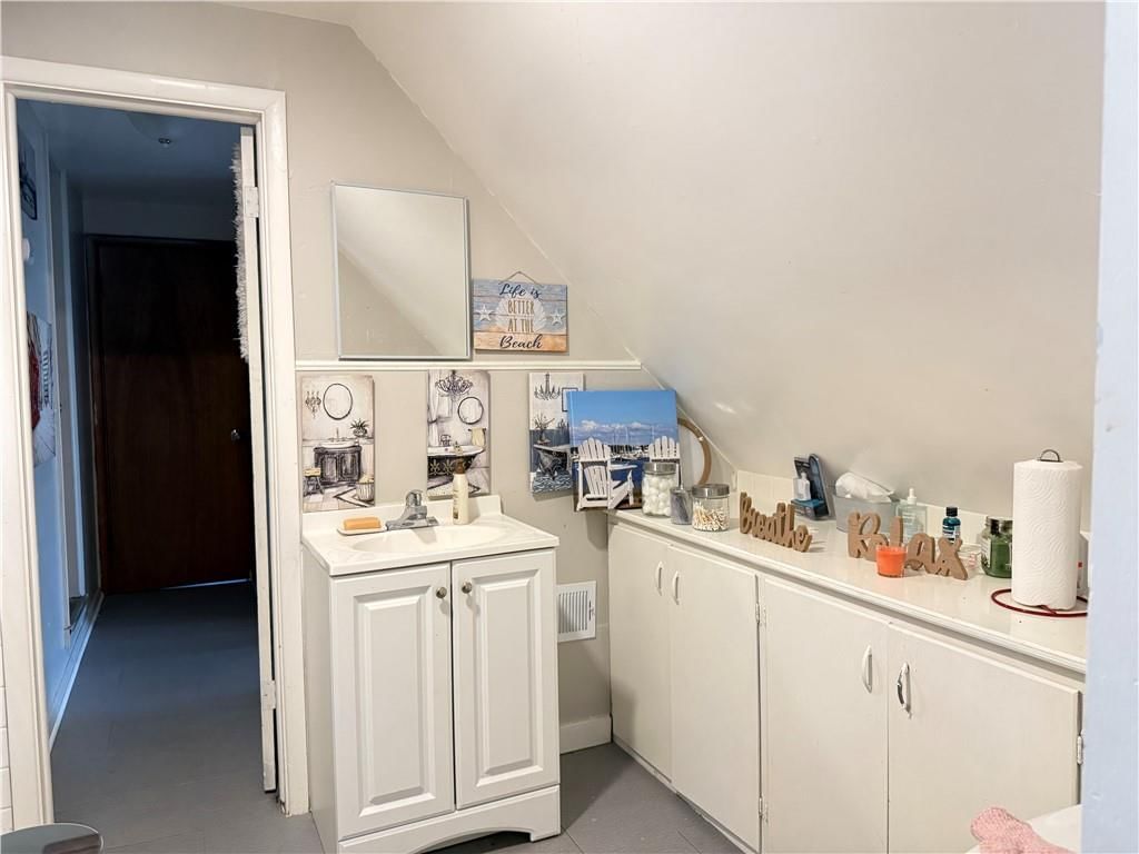 2606 Drury Avenue — photo 9