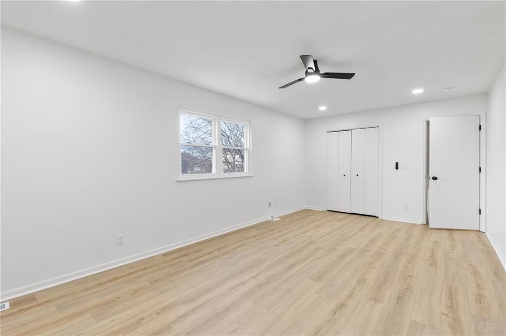 409 S Chambery Drive — photo 25