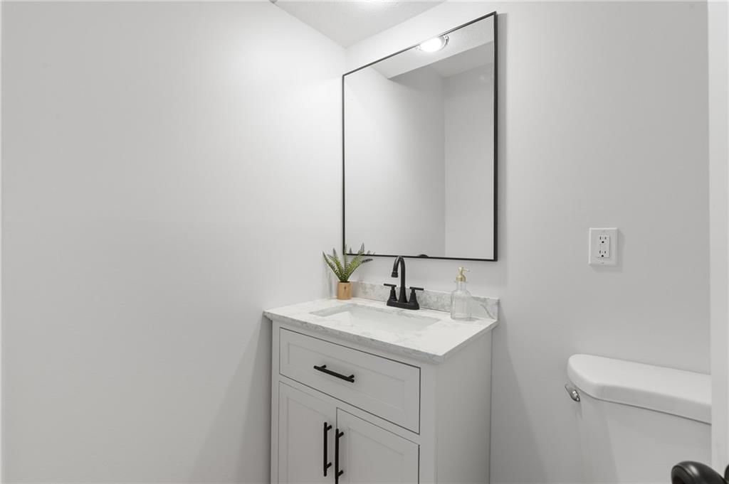 409 S Chambery Drive — photo 26