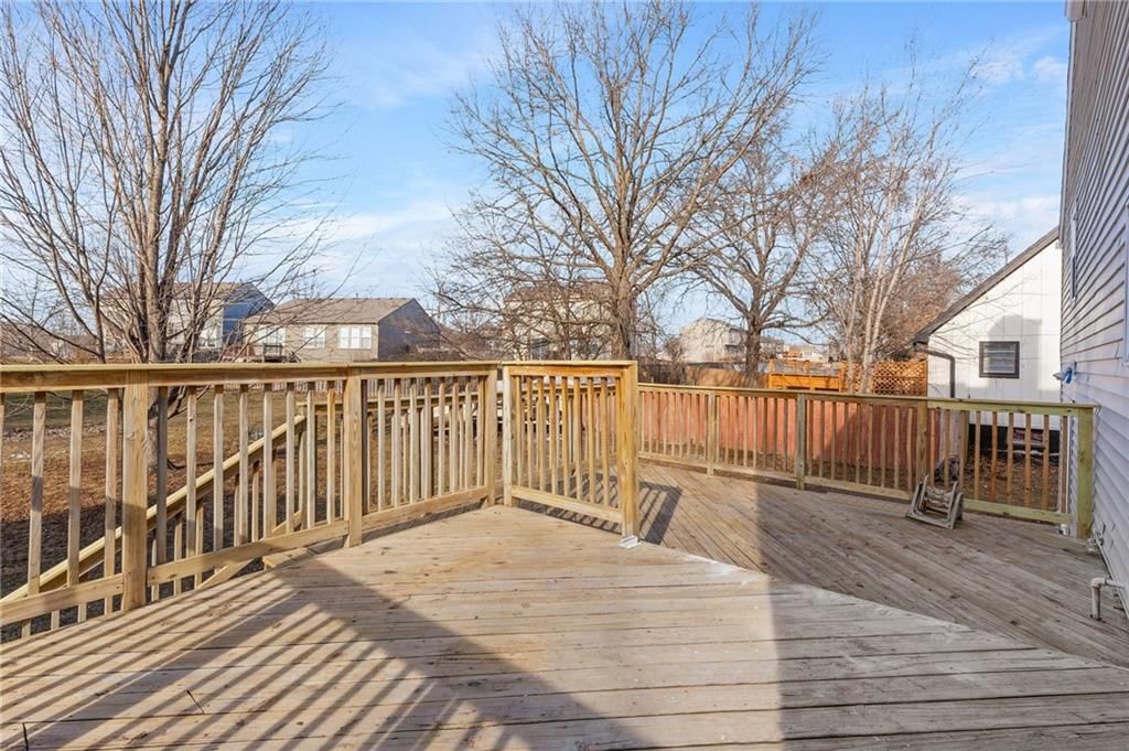 409 S Chambery Drive — photo 33