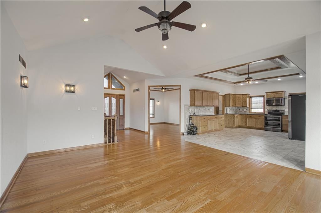 16294 Eastlake Drive — photo 6