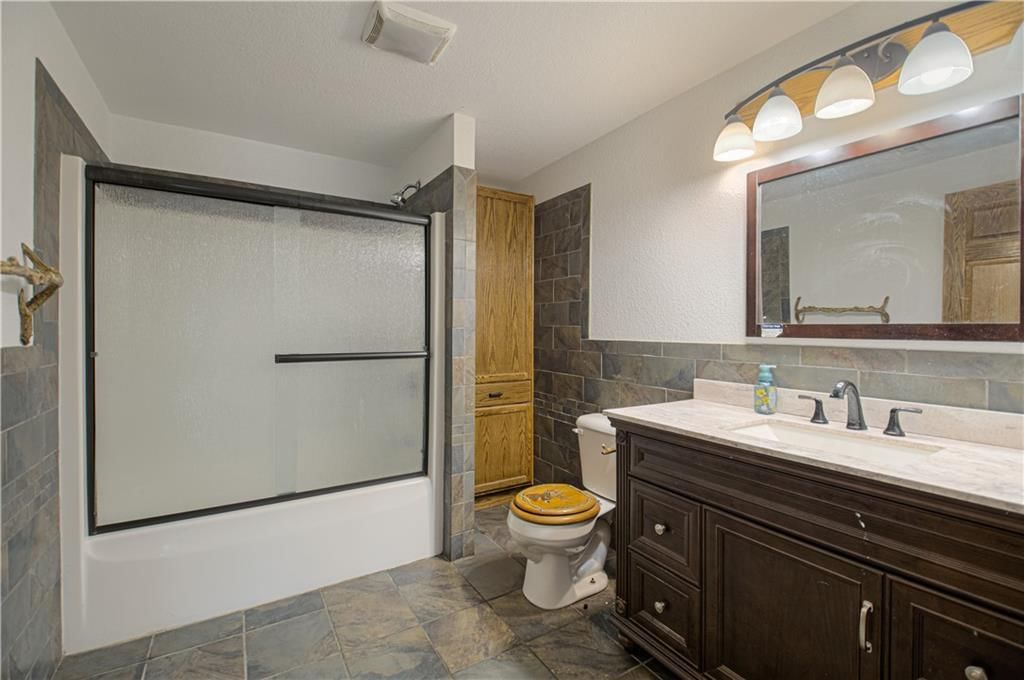 16294 Eastlake Drive — photo 25