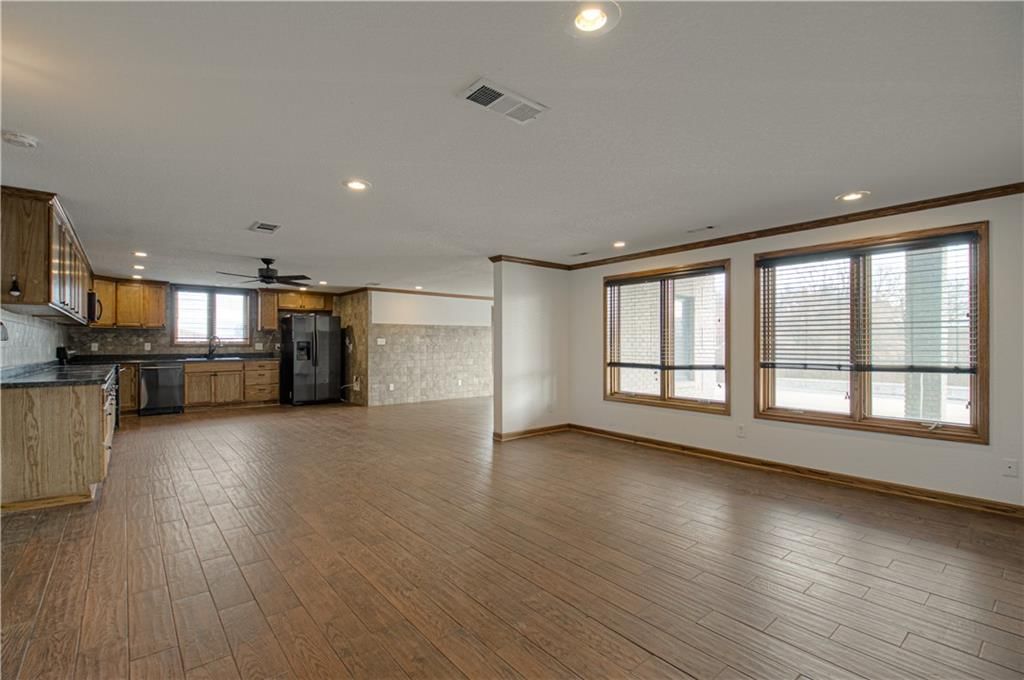16294 Eastlake Drive — photo 31