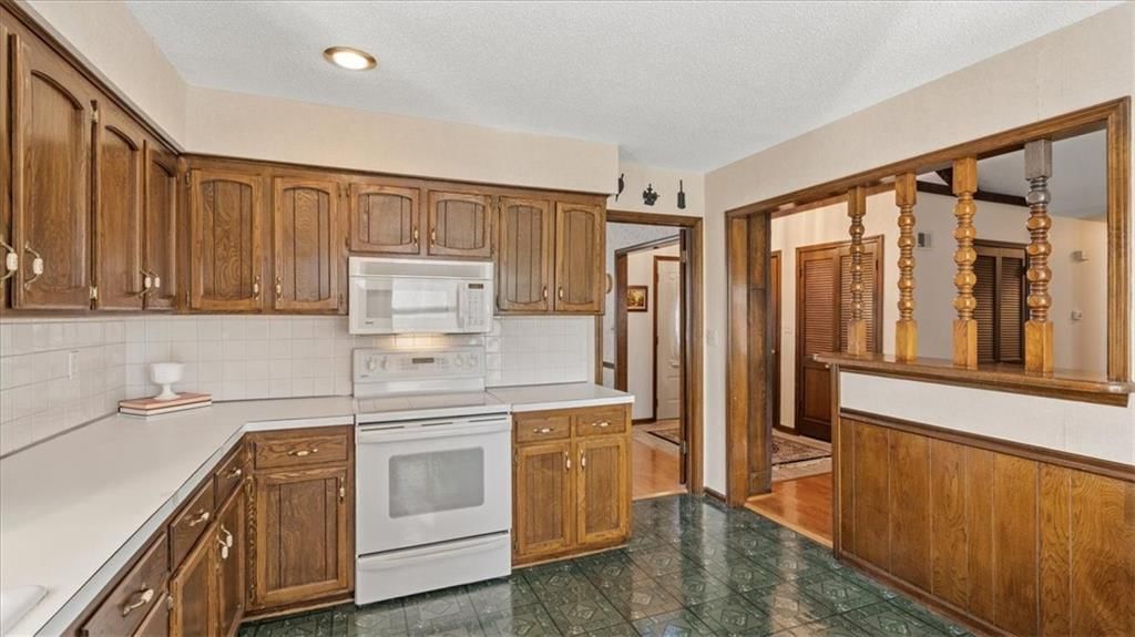 12325 W 100th Street — photo 12