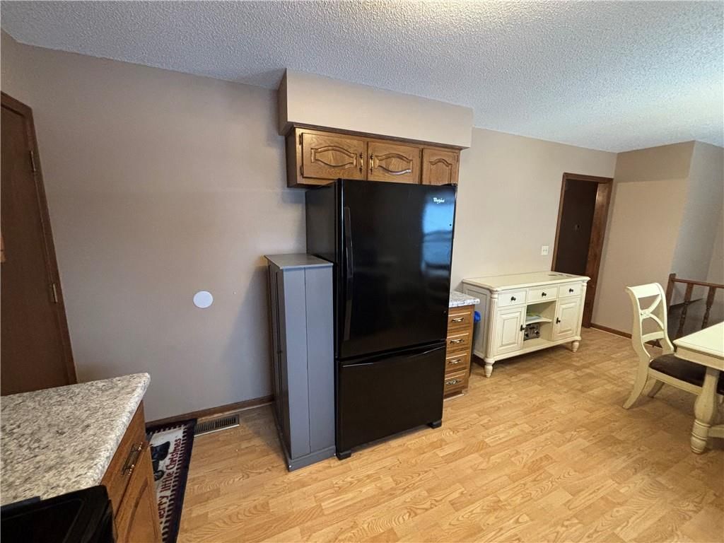 1104 Halsey Terrace — photo 16