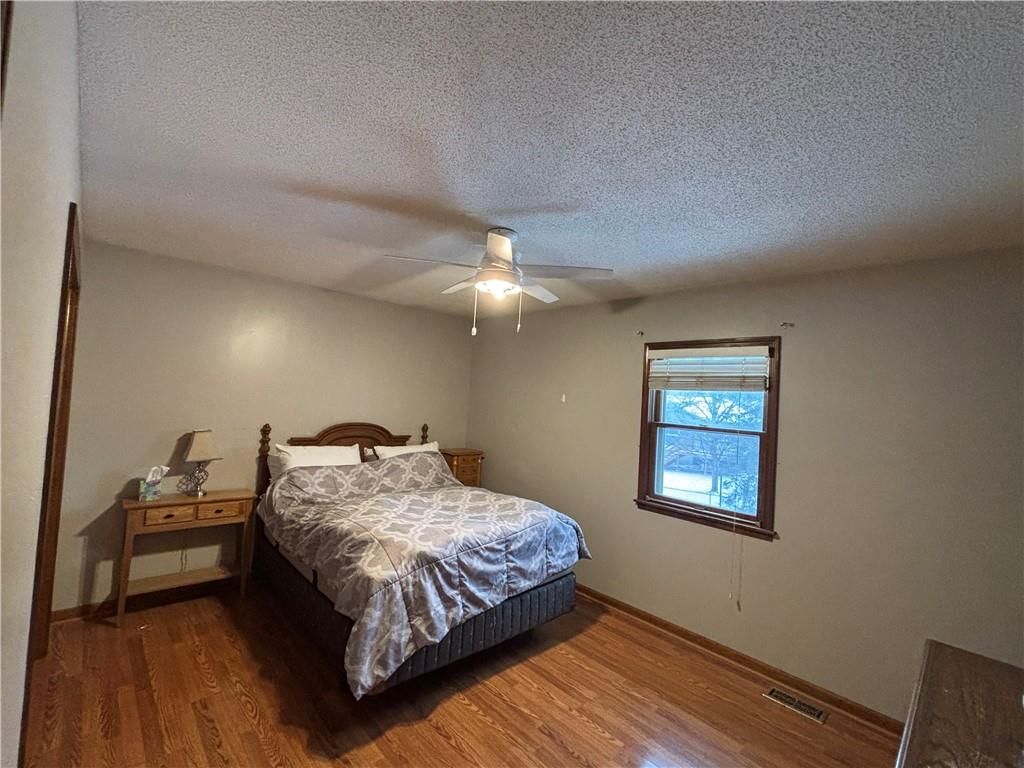 1104 Halsey Terrace — photo 19