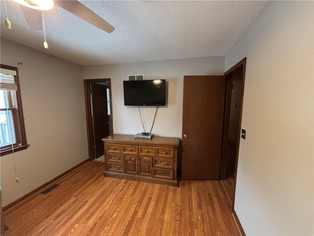 1104 Halsey Terrace — photo 22